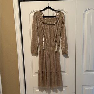 Elegant Gold Long Sleeve Dress